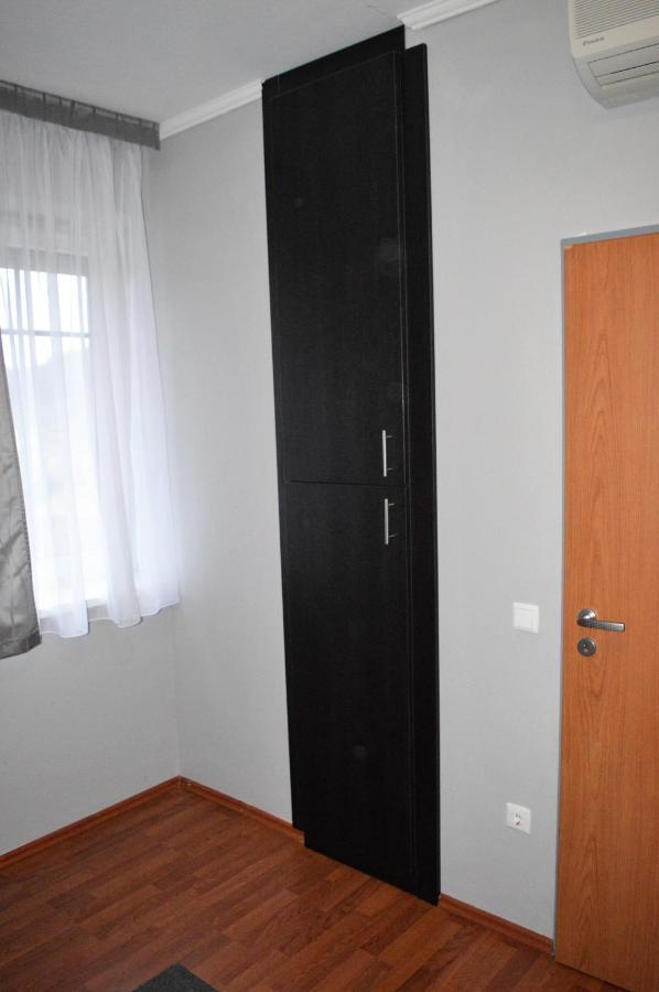 Chill Hill Apartment Egerszalok Exterior photo