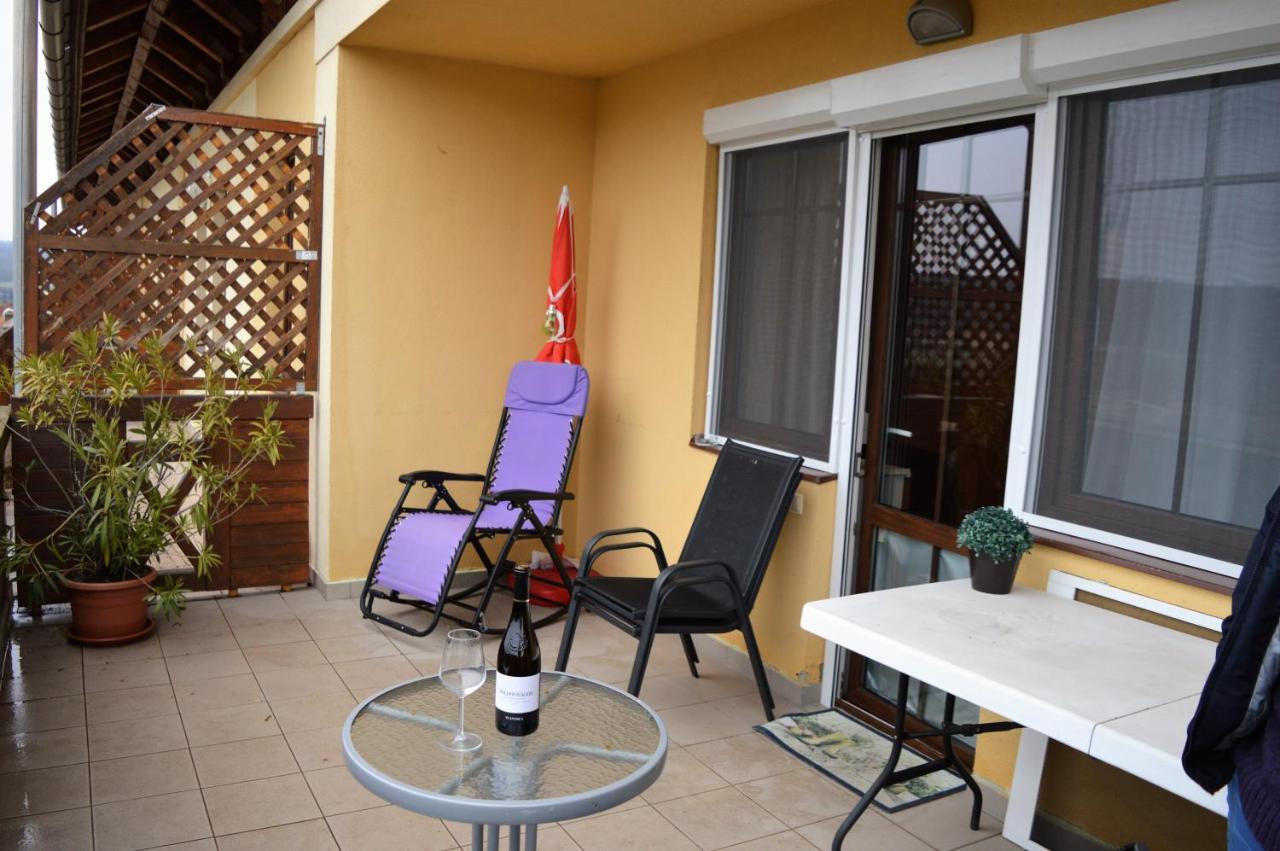 Chill Hill Apartment Egerszalok Exterior photo
